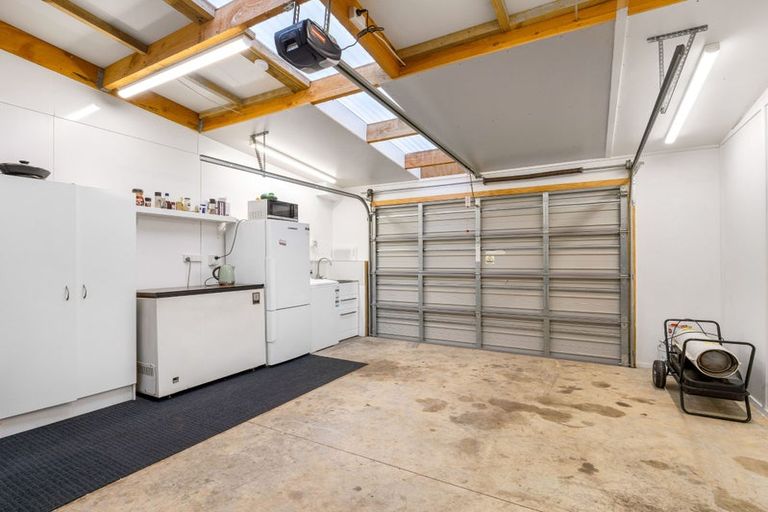 Photo of property in 1260 Thongcaster Road, Burnt Hill, 7495