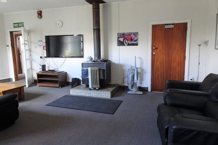 Photo of property in 37 Mcdougall Avenue, St Albans, Christchurch, 8014