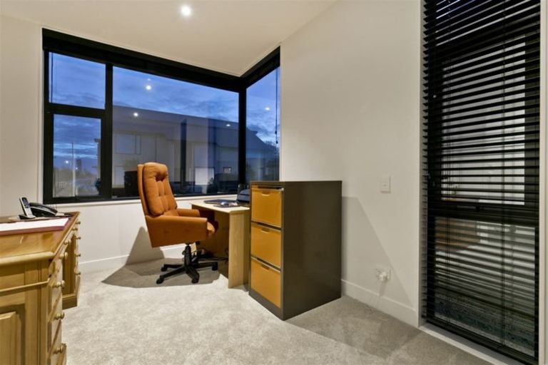 Photo of property in 8 Hastings Street, Hobsonville, Auckland, 0616