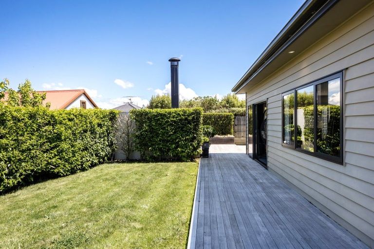 Photo of property in 32a Bath Street, Brighton, Dunedin, 9035