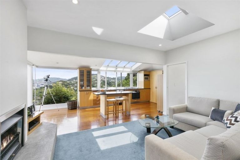 Photo of property in 20 Rama Crescent, Khandallah, Wellington, 6035