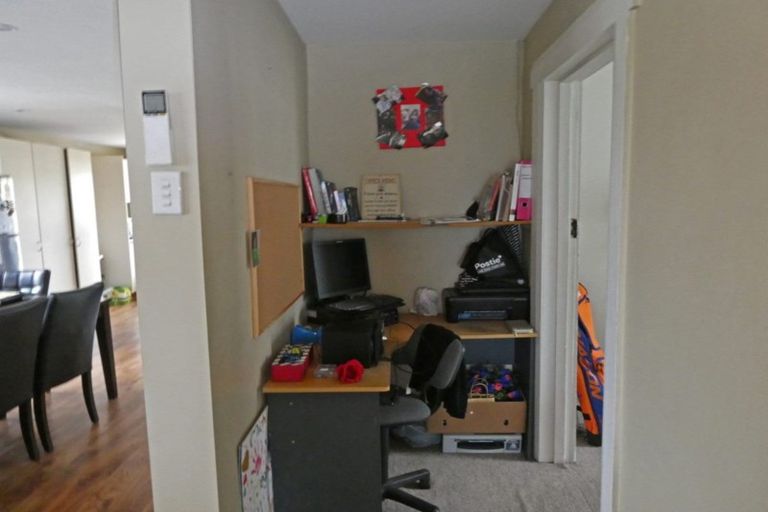 Photo of property in 84 Peel Street, Westport, 7825