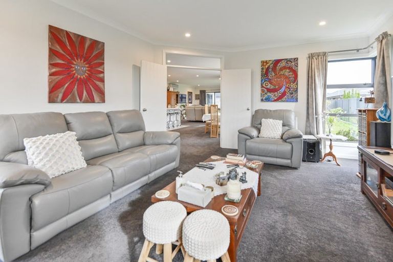 Photo of property in 36 Whakatomo Place, Havelock North, 4130