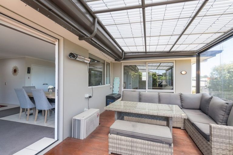 Photo of property in 18 Melfield Place, Richmond, 7020