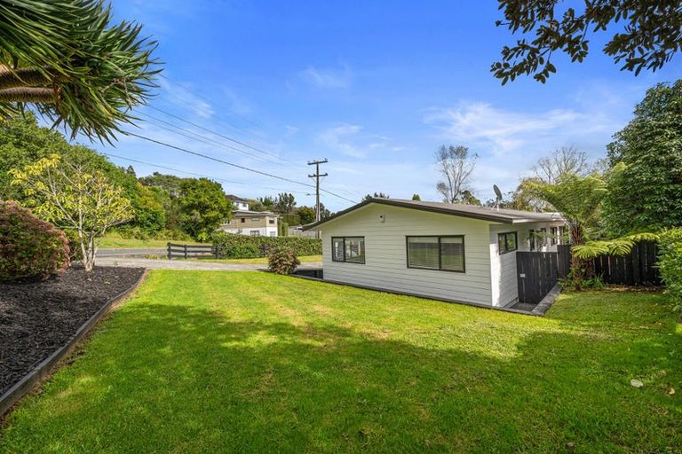 Photo of property in 51 Makiri Street, Helensville, 0800