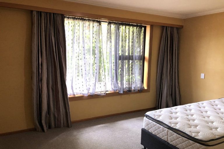 Photo of property in 1 Riverview Lane, Balclutha, 9230