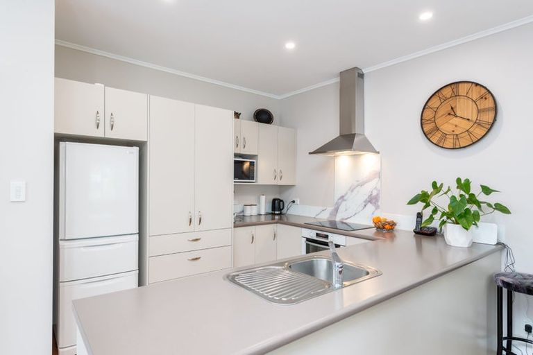 Photo of property in 21 Collins Street, Petone, Lower Hutt, 5012