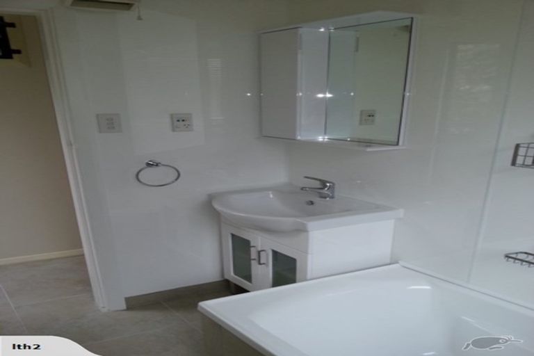 Photo of property in 1/137 Holly Road, St Albans, Christchurch, 8014