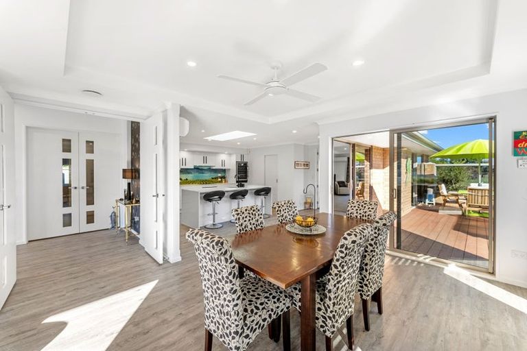 Photo of property in 18 Torrey Pines, Waimairi Beach, Christchurch, 8083