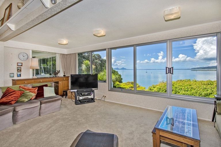 Photo of property in 182 Beach Road, Onerahi, Whangarei, 0110