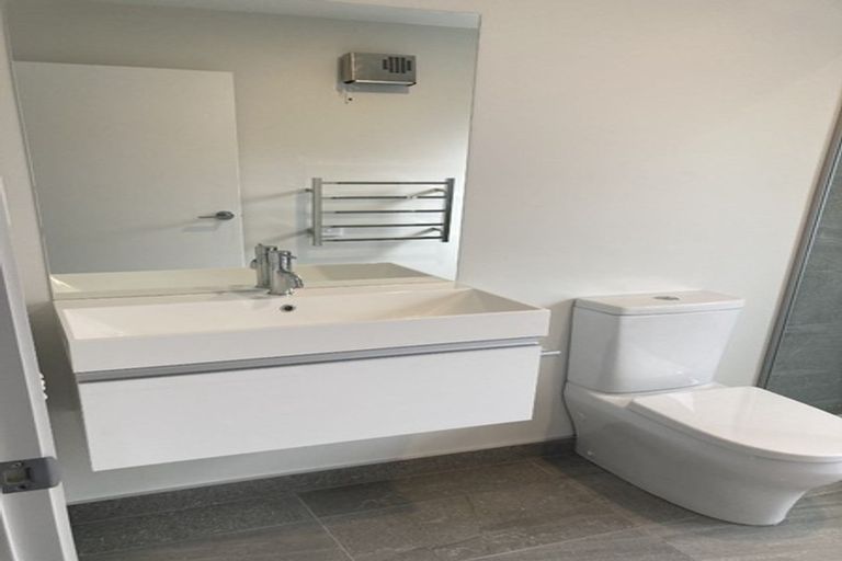 Photo of property in Northlake, 34 Glenavon Green, Wanaka, 9305