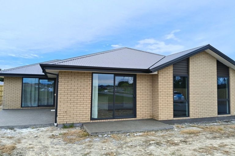 Photo of property in 22 Homestead Drive, Rangiora, 7400