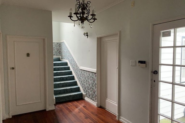 Photo of property in 1 Marama Terrace, Eastbourne, Lower Hutt, 5013
