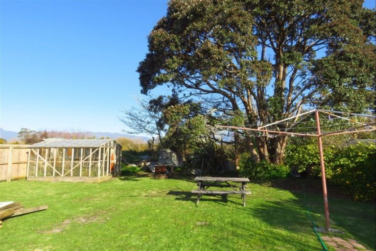 Photo of property in 12 Forbes Street, Westport, 7825