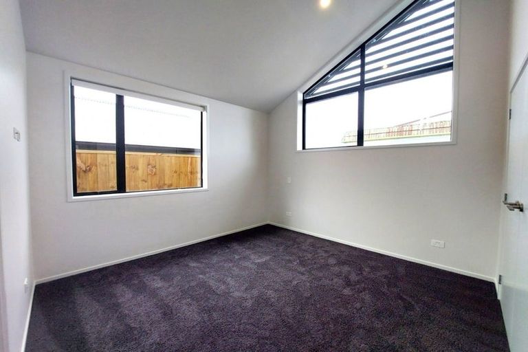 Photo of property in 103u2 Cambridge Road, Hillcrest, Hamilton, 3216