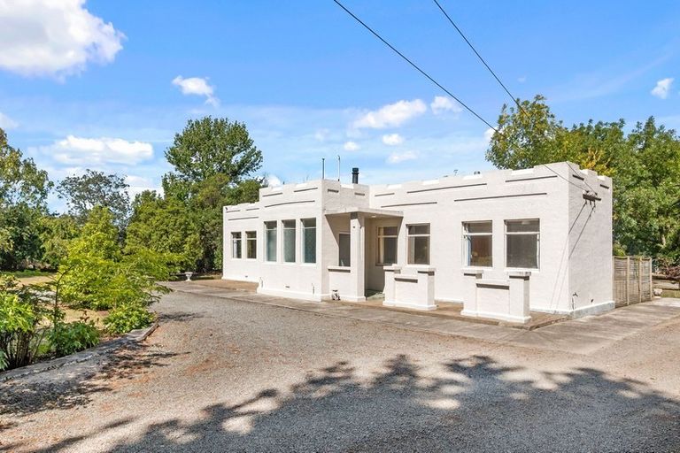 Photo of property in 971 Main Road South, Templeton, Christchurch, 7677