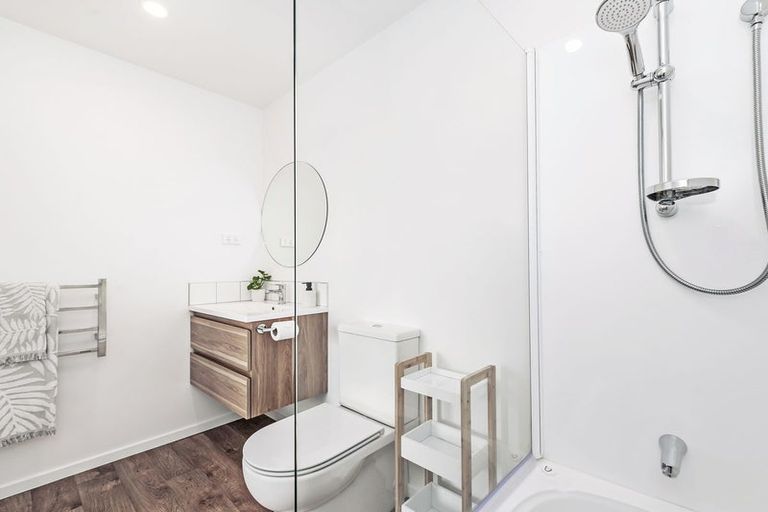 Photo of property in 12 Miromiro Street, Broomfield, Christchurch, 8042