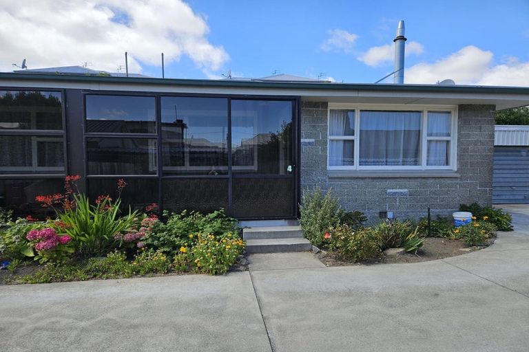 Photo of property in 4/168 Edgeware Road, Edgeware, Christchurch, 8013