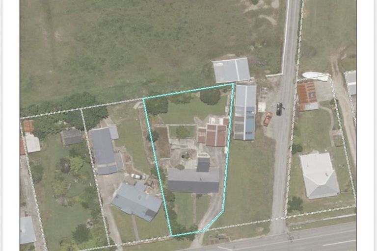 Photo of property in 111 Brougham Street, Westport, 7825