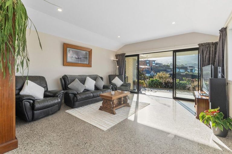 Photo of property in 9 Goddard Way, Sawyers Bay, Port Chalmers, 9023