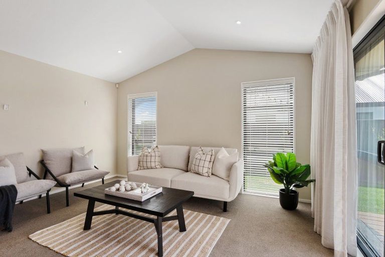 Photo of property in 6 Manggis Street, Northwood, Christchurch, 8051