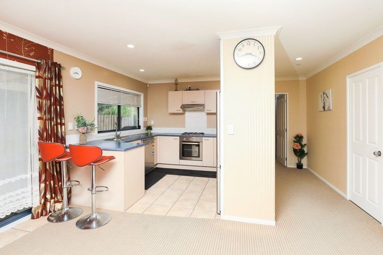 Photo of property in 42 Catalina Drive, Melville, Hamilton, 3206