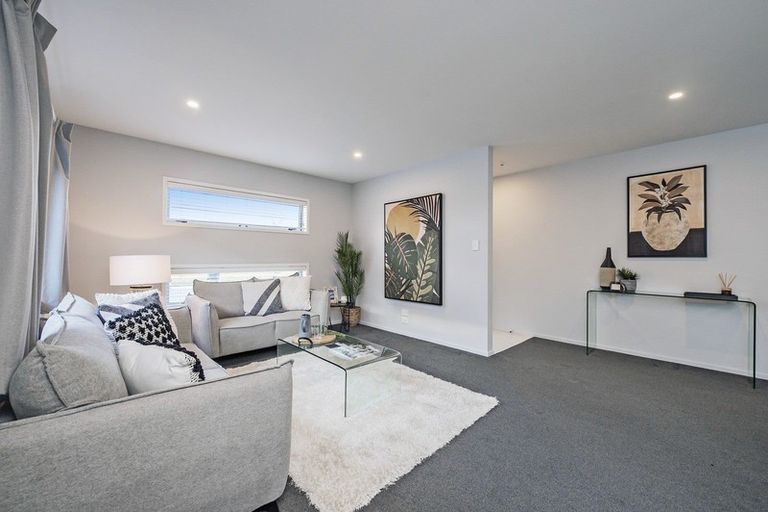 Photo of property in 6 Hannington Way, Rolleston, 7615