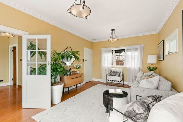 Photo of property in 61 Overtoun Terrace, Hataitai, Wellington, 6021