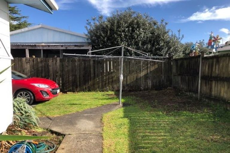 Photo of property in 2/16 Bloomfield Place, Onerahi, Whangarei, 0110