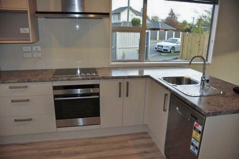 Photo of property in 135 Edgeware Road, St Albans, Christchurch, 8014