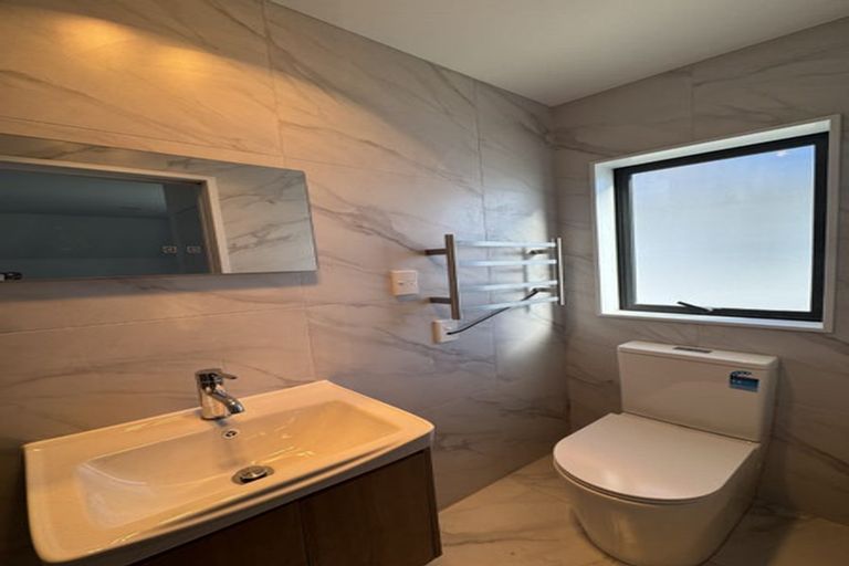 Photo of property in 12c Elcoat Avenue, Te Atatu South, Auckland, 0610