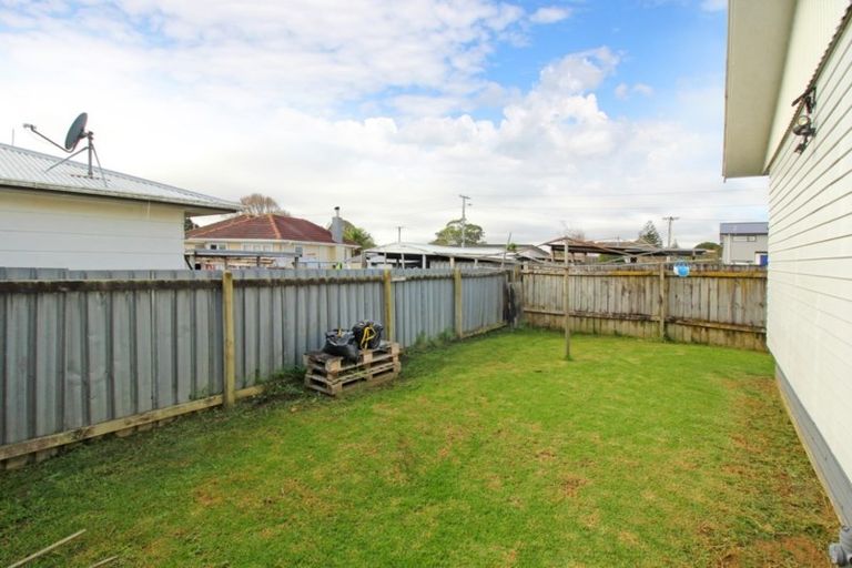 Photo of property in 13a George Street, Mangere East, Auckland, 2024