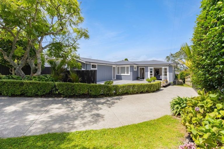 Photo of property in 95 Royal Road, Massey, Auckland, 0614