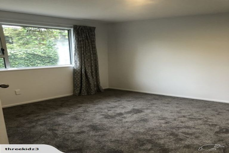 Photo of property in 71 Parkstone Avenue, Avonhead, Christchurch, 8042