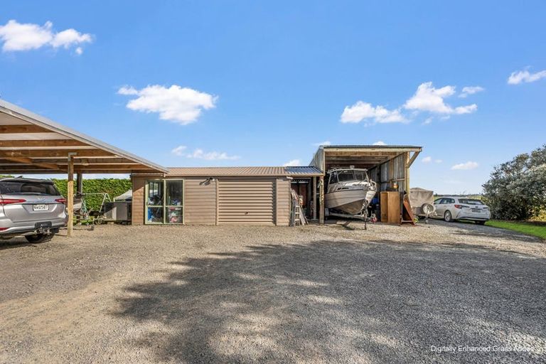 Photo of property in 77 Dunn Road, Ruawai, 0592