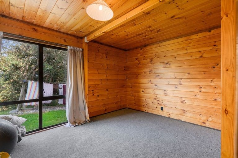 Photo of property in 35 Old Coach Road South, Otaki Beach, Otaki, 5512