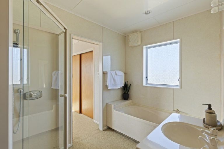 Photo of property in 1/13 Chatswood Grove, Fitzroy, New Plymouth, 4312