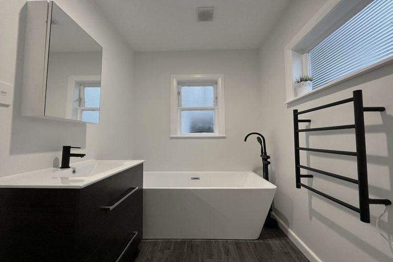 Photo of property in 53 Handyside Street, Tawa, Wellington, 5028