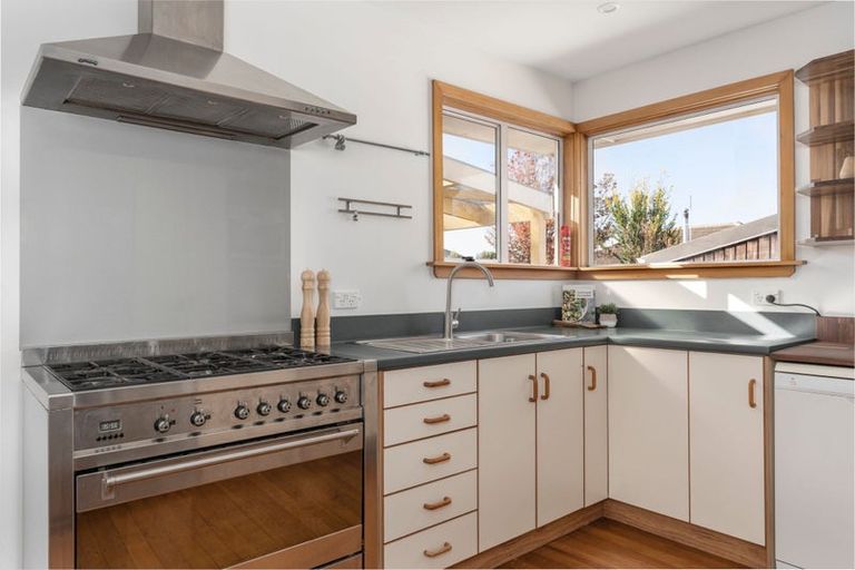 Photo of property in 16 Charles Street, Prebbleton, 7604