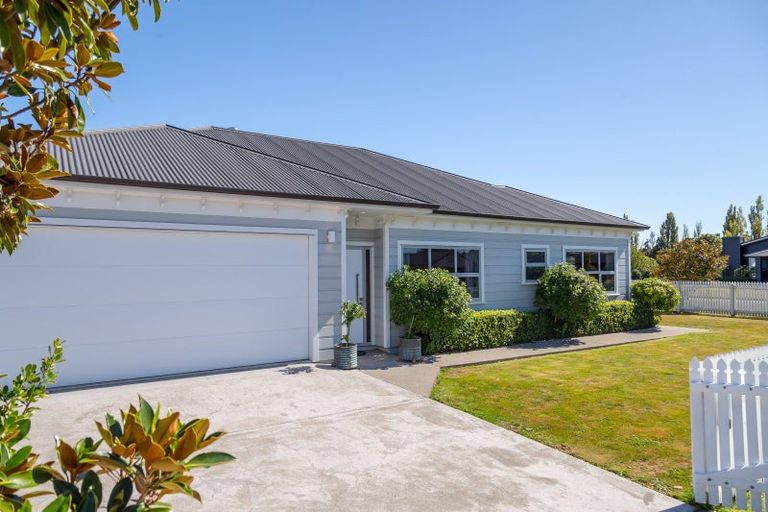 Photo of property in 1 Prendiville Lane, Greytown, 5712