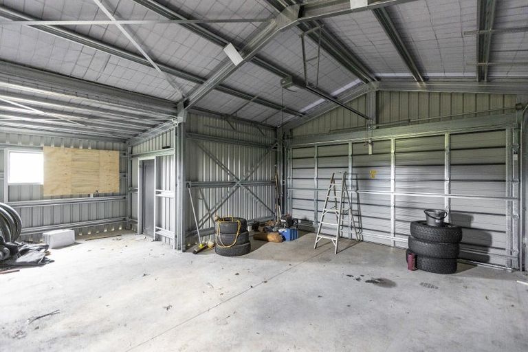 Photo of property in 15a Carthew Street, Okato, 4335