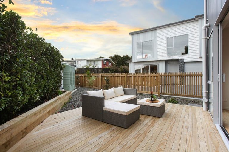 Photo of property in 39b Sorrel Crescent, Bucklands Beach, Auckland, 2012