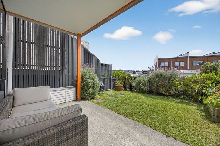 Photo of property in 274 Hobsonville Point Road, Hobsonville, Auckland, 0616