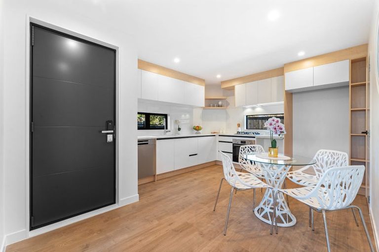 Photo of property in 8c Rowan Terrace, Te Atatu South, Auckland, 0610