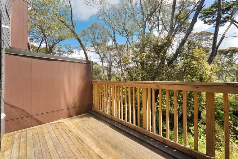 Photo of property in 25/9 Schnapper Rock Road, Greenhithe, Auckland, 0632