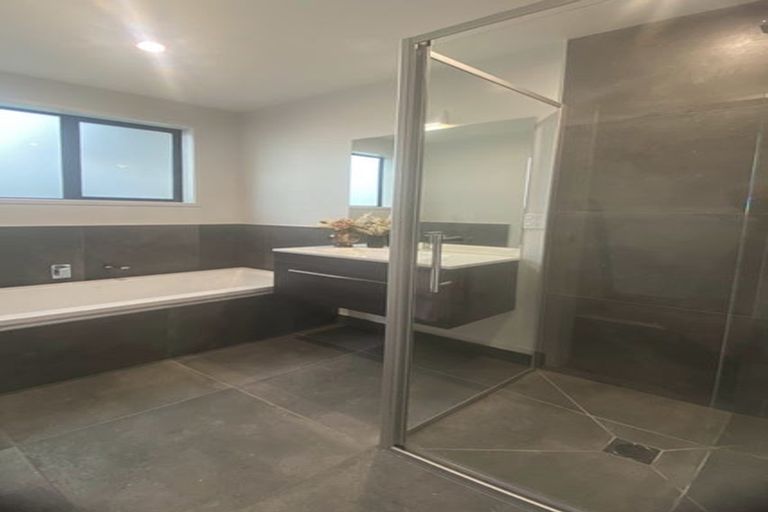 Photo of property in 22a Saint Johns Avenue, Tuakau, 2121