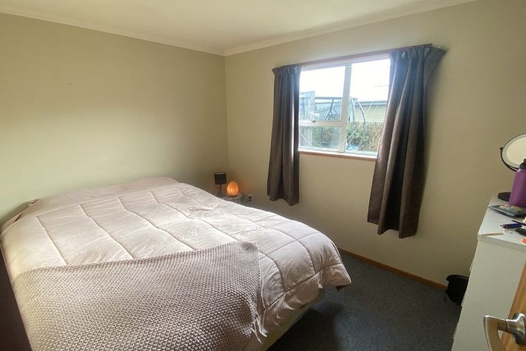 Photo of property in 24 Church Street, Winton, 9720