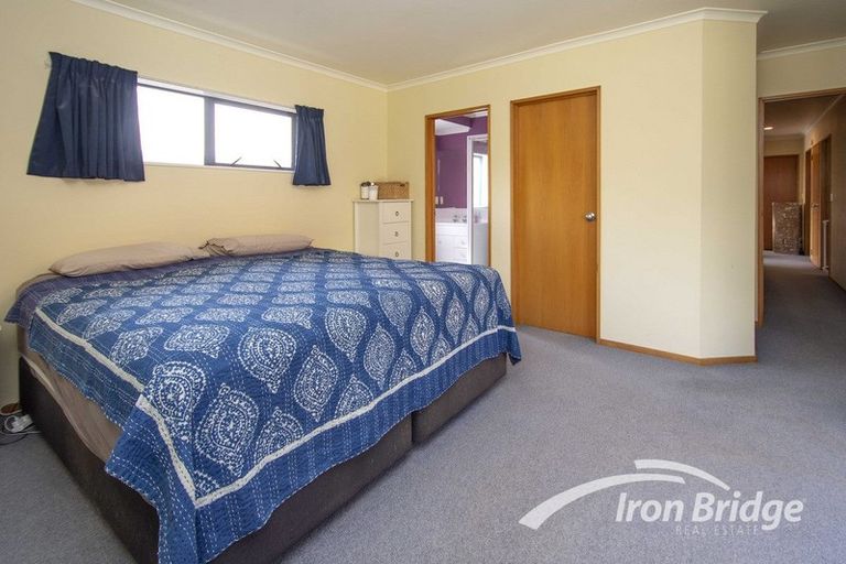 Photo of property in 7 Monet Vale, Rolleston, 7614