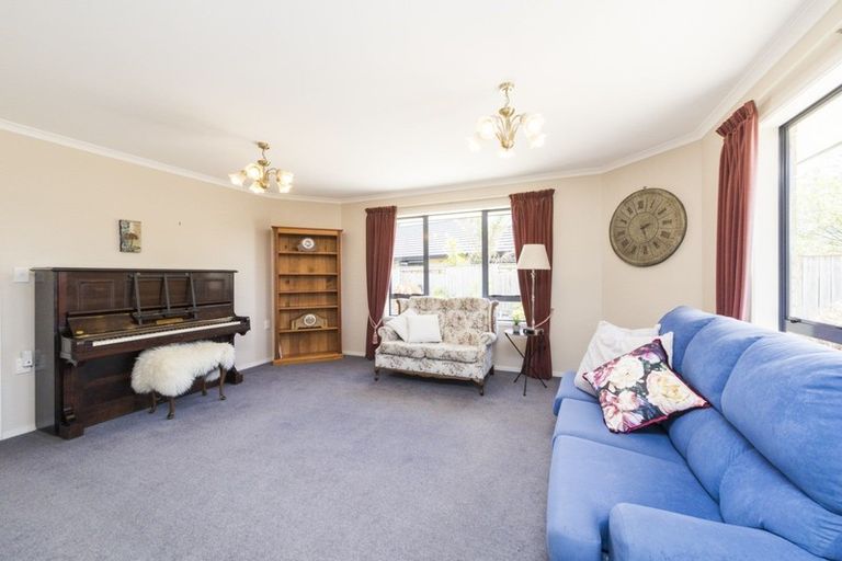 Photo of property in 10 Brooklyn Heights Drive, Kelvin Grove, Palmerston North, 4414