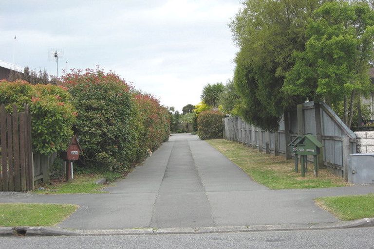 Photo of property in 20c Ingrid Street, Parklands, Christchurch, 8083